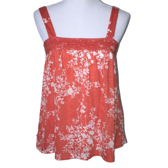 Old Navy Tops - Adorable Old Navy Tank